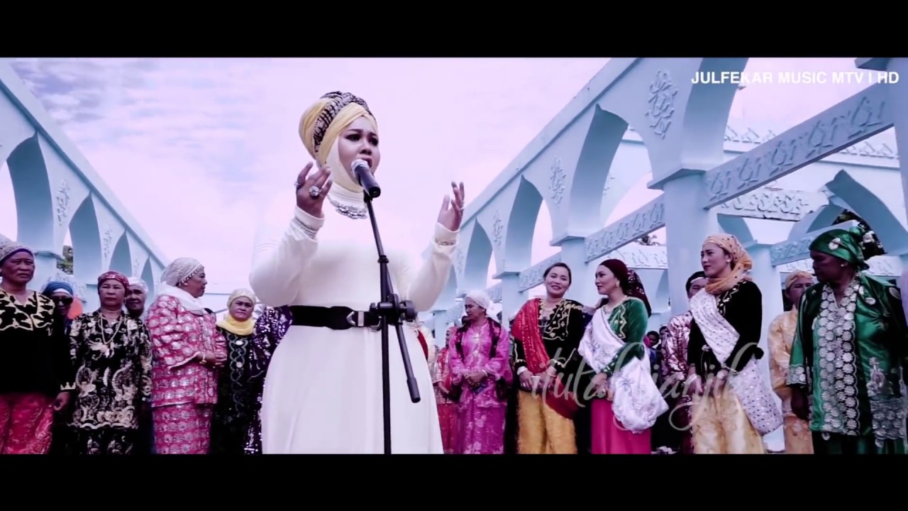 MIN YASMIN - Belum Lelah Setia (Official MTV Lyric).