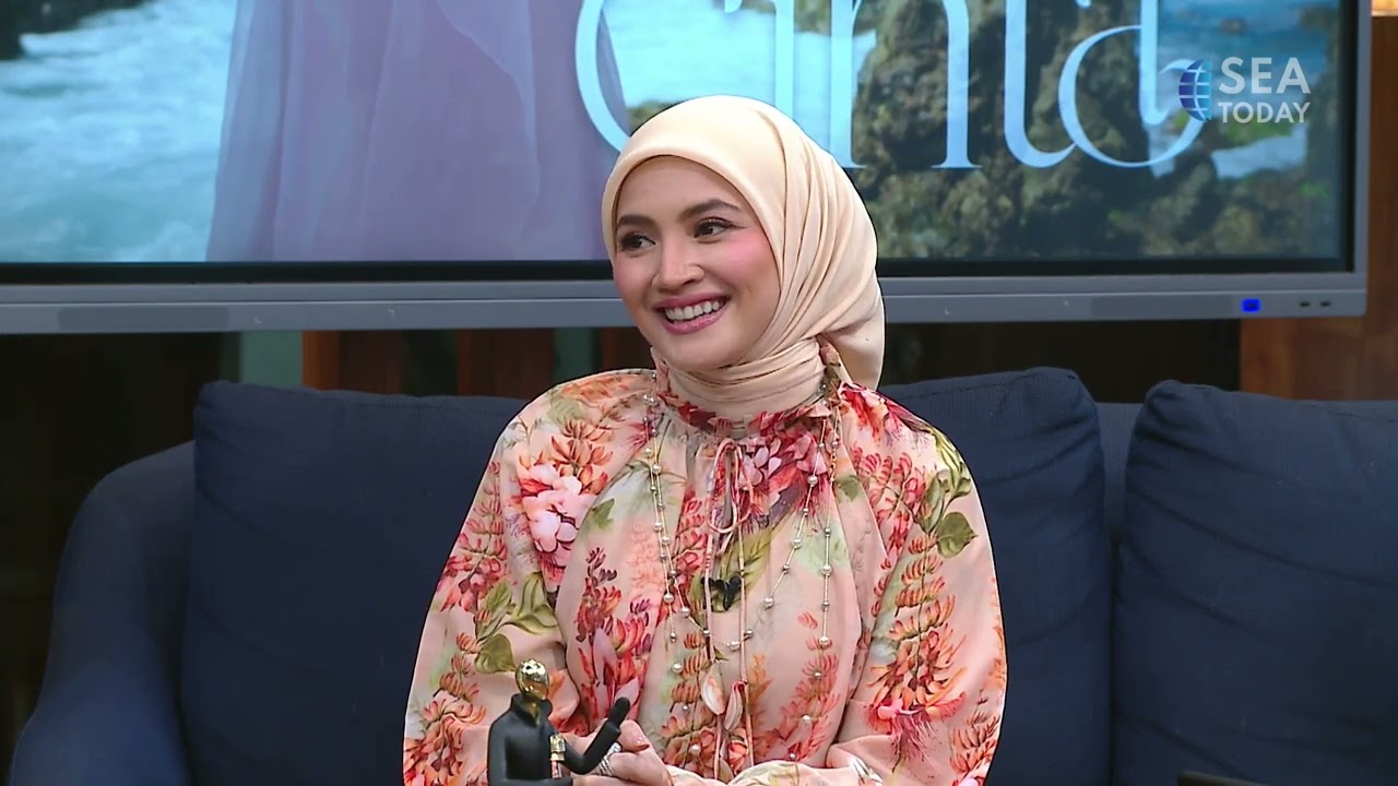 Nur Fazura Unveil New Single - Bertahan Demi Cinta | Part 1
