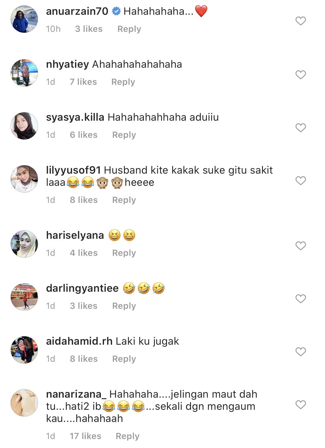 &#8220;Tak Boleh Tengok I Ni Nak Buat Kerja,”- Siti Sarah Kena Sakat Dengan Suami, Ramai Terhibur!