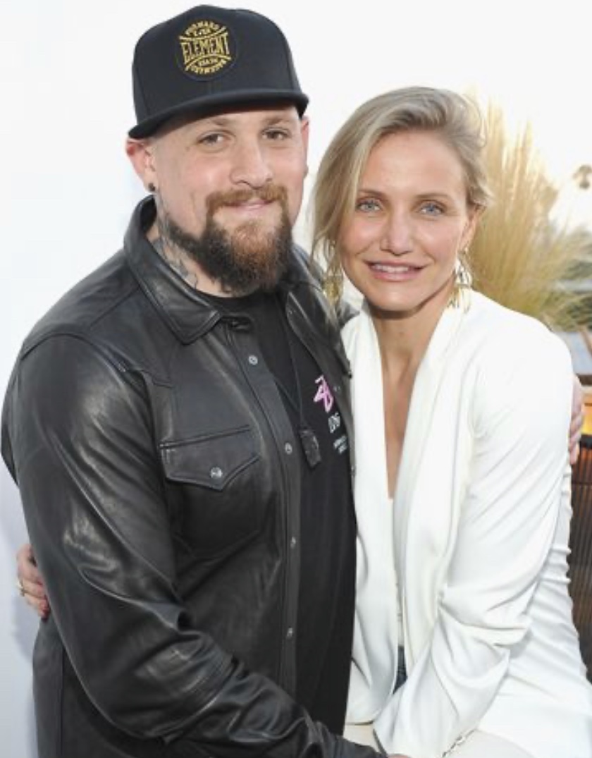 Timang Anak Pada Usia 47 Tahun, Cameron Diaz Jaga Privasi Anak, “Kami Tak Akan Kongsi Gambar”