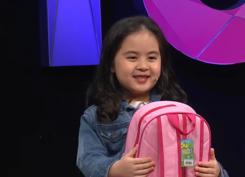 Issabelle Terima Penghargaan Dari Pengarah Didi & Friends, Live di MeleTop!