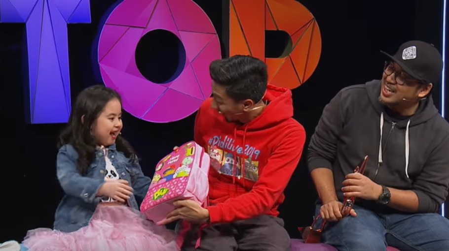 Issabelle Terima Penghargaan Dari Pengarah Didi & Friends, Live di MeleTop!
