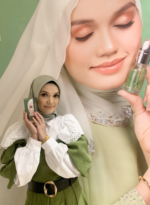 “Jaga Batas Terutamanya Dengan Lelaki, Bersentuhan Tak Bolehlah,” – Pesan Suami Buat Puteri Sarah Liyana