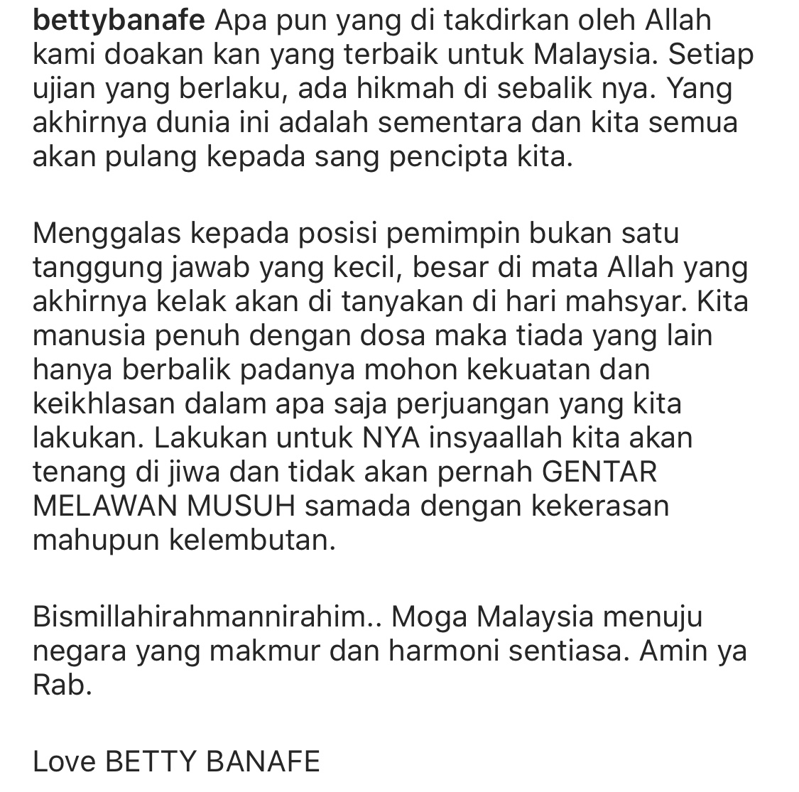 Doa Betty Banafe Di Tanah Suci Buat Malaysia, &#8211; &#8220;Posisi Pemimpin Bukan Tanggungjawab Kecil, Kelak Akan Ditanyakan Di Hari Masyar.”