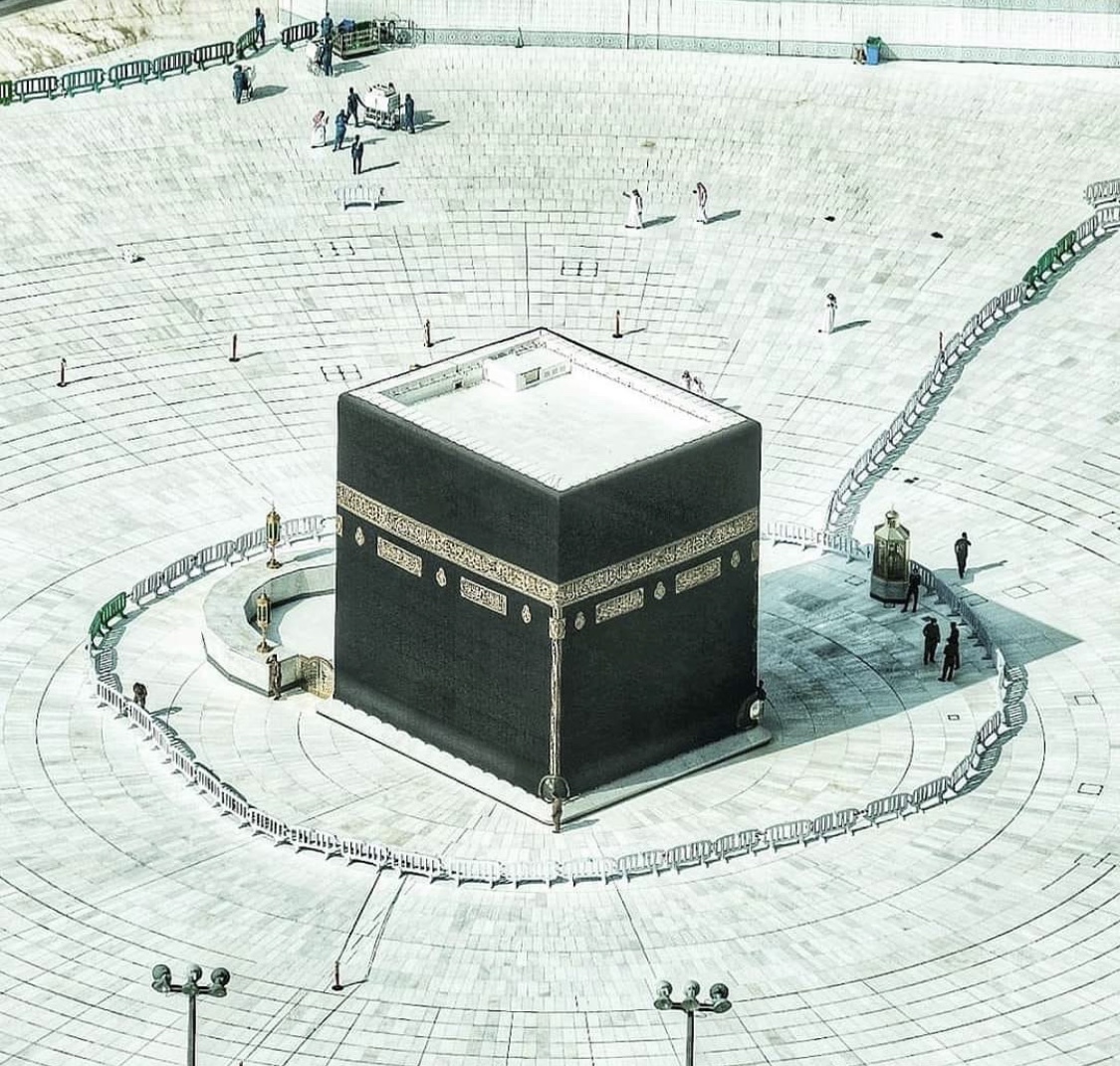 Masjidil Haram ‘Lengang’ Akibat Pembersihan COVID-19… DS Siti Nurhaliza, Yatt Hamzah Beri Reaksi