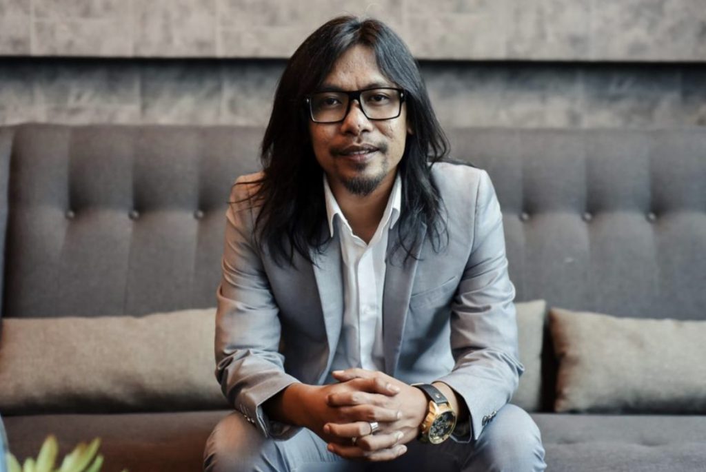 “Jika Tidak, Mungkin MV AEWO Sudah Cecah 1 Juta Penonton…,” – Isu Views Lagu Shiha Zikir ‘Ghaib’, Todak Music Tunggu Jawapan YouTube