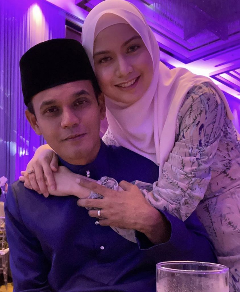 [GAMBAR] Fazura & Elfira Loy Turut Hadir, Ini Barisan Artis Wanita Kita Yang Datang Meraikan Resepsi Mira Filzah, Malam Tadi