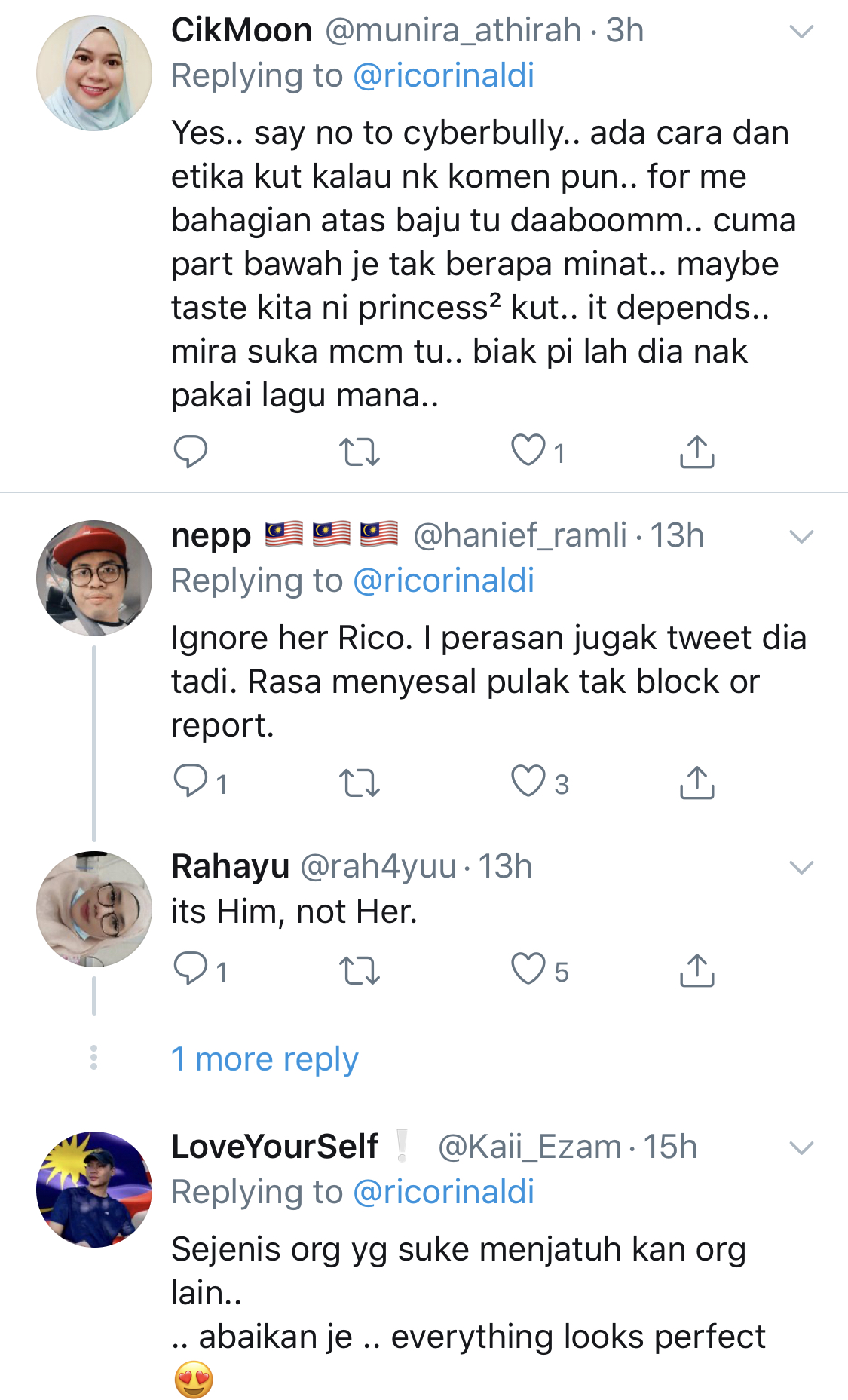 “Lace Nampak Padat &#038; Keras Macam Alas Meja,” &#8211; Baju Kahwin Mira Filzah Dikritik, Ini Respon Perekanya, Rico Ronaldi