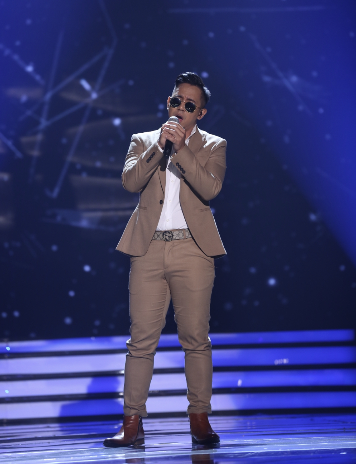 “Hadir Dengan Pakaian Serba Putih, Tapi Arwah Kelihatan Murung,” – Sufi Rashid Cerita Pengalaman Duet, Anggap Arwah Sandra Sebagai Adik