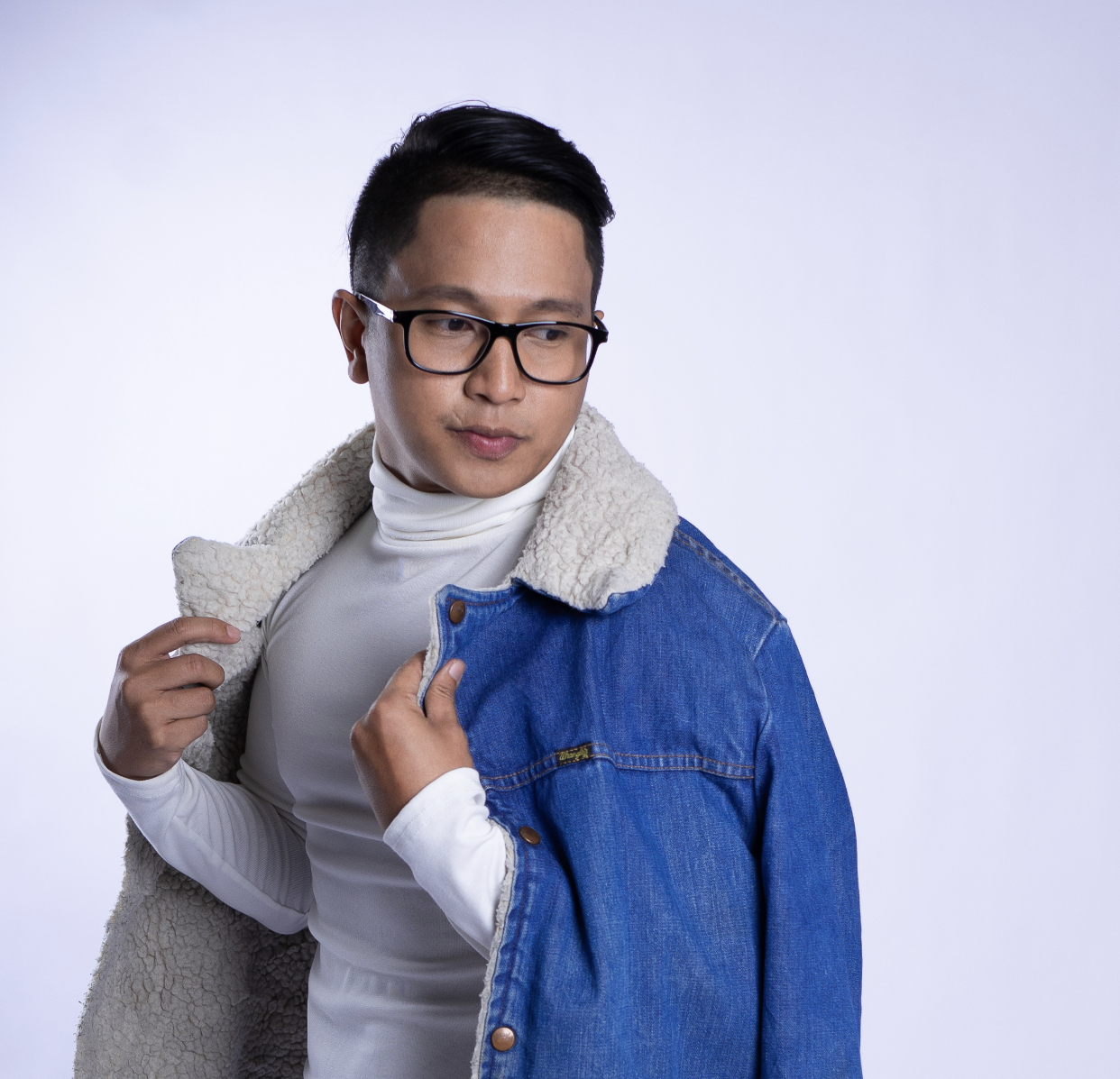 “Isu Cerai Tak Habis Lagi, Netizen Pula Hentam Konon Saya Ceraikan Isteri Dalam Pantang,” – Daus Eli Kini Bangkit