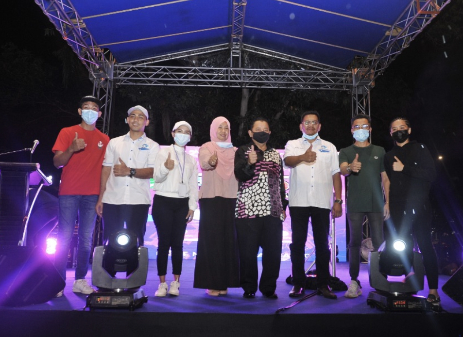 “Saya Hanya Ingin Cari Peluang Tambah Rezeki,” – Jadi Pelakon, Penerbit & Usahawan, Firdaus Nadxaman Tapau Semua