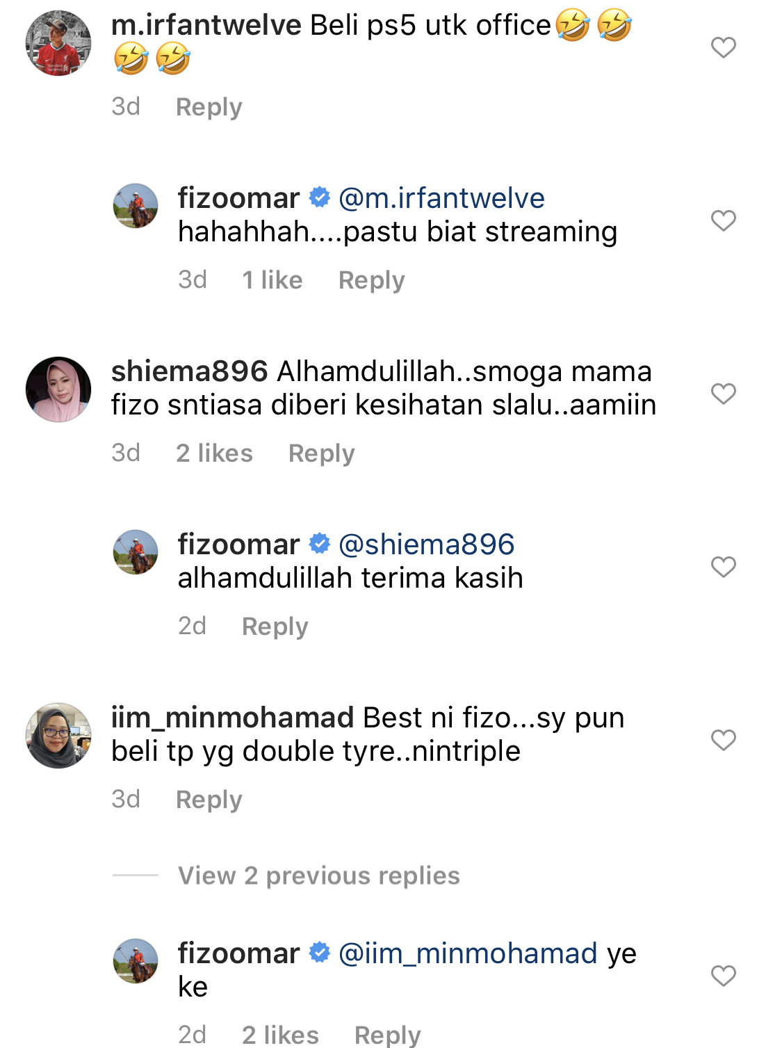 “Makin Kuat Dia Berdoa, Makin Bertambah Rezeki,” &#8211; Tangguh Dulu Hasrat Beli PS5 &#038; Iphone 12, Fizo Omar Ikhlas Hati Hadiahkan Ibu Skuter Elektronik