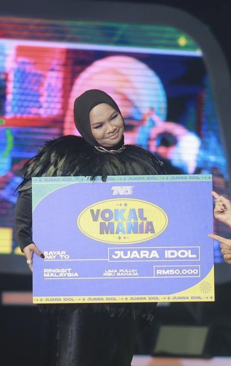 Bawa Pulang RM50k, Juara Vokal Mania Aina Abdul Dedah 2 Perkara Tak Boleh Dilupakan – “Dengar Suara Orang Bersembang Di ‘In-Ear Monitor Dan…,”