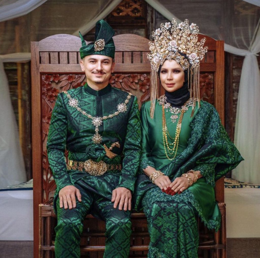 “Drama Nak Heroin Usia 25 Tahun Atau Lebih Muda, Saya Mungkin Tak Layak. Namun…,” – Hampir Meniti Usia 50 Tahun & Jadi Heroin, Che Ta Beri Jawapan