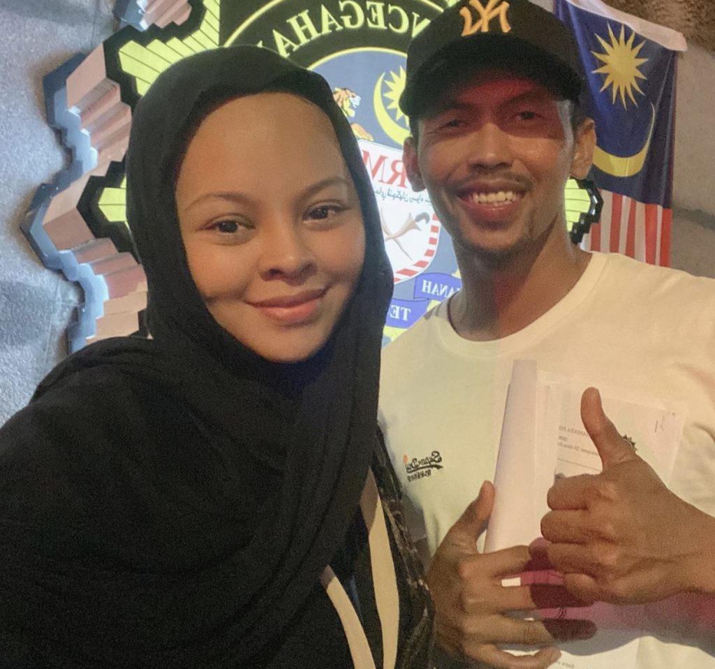 “Sikit Saja Lagi. Kami Akan Buat Sidang Media,” &#8211; Shuib Sangat Tenang, Siti Sarah ‘Update’ Isu&#8230;