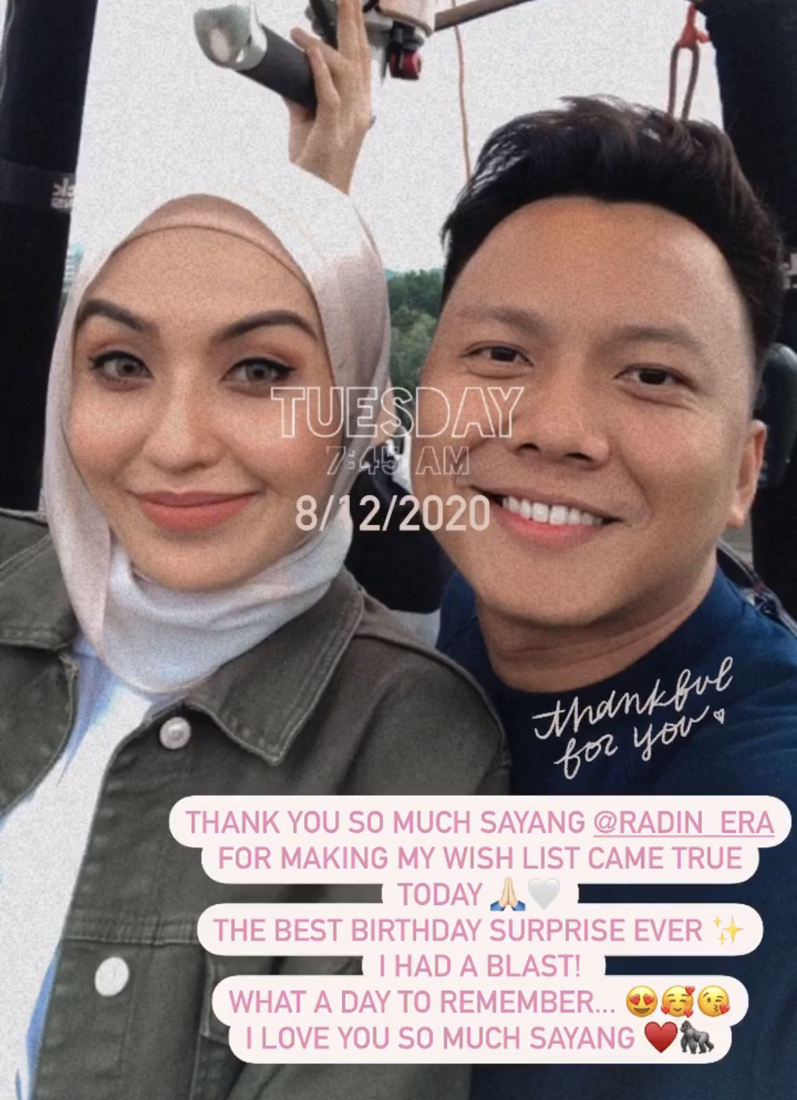 “Thank You So Much Sayang, The Best Birthday Surprise Ever,”- Radin Era Sewa Belon Udara Panas Sempena Hari Lahir Kekasih, Sweet Betul!