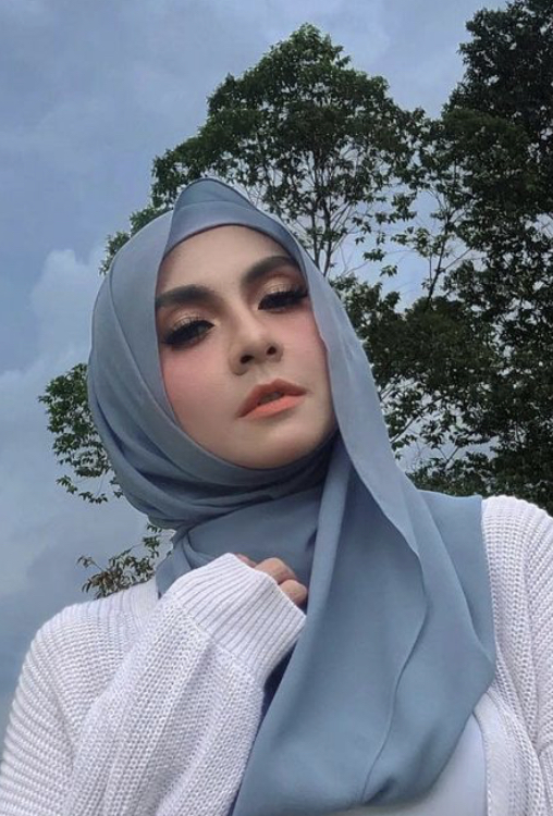 Zizi Kirana Padam Foto Seksi Selepas Terima Mesej Daripada Ibu Selepas Selesai Solat Subuh