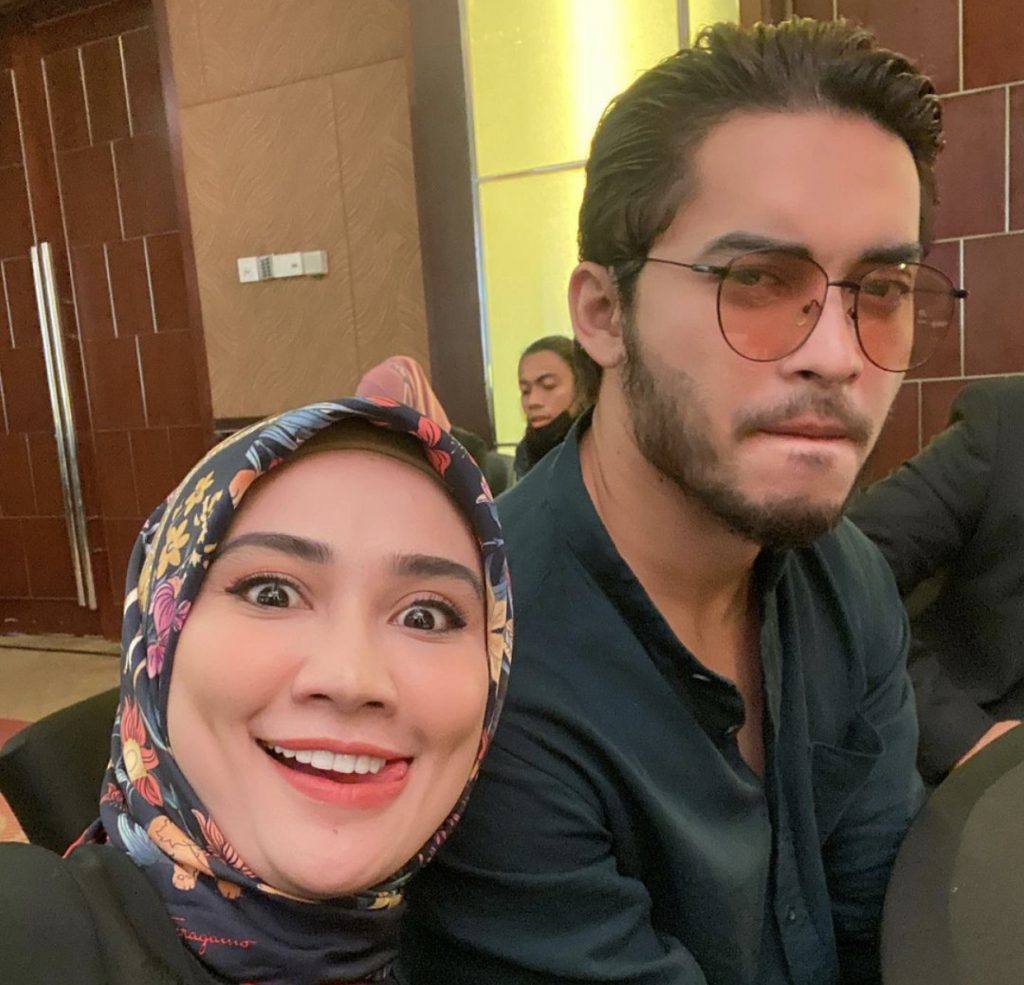 “Akhirnya Boleh Peluk Diaorang Macam Biasa,” – Bebas Covid-19, Aeril Zafrel Terus Ke Pangkuan Anak Isteri