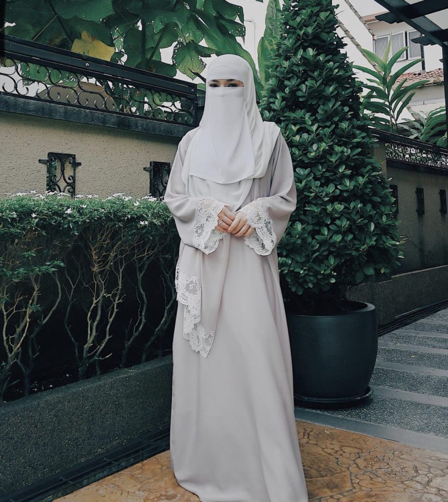 “Tersangatlah Cantik MasyaAllah,” &#8211; Kongsi Foto Ayu Pakai Tudung Bawal Lengkap Berpurdah, Penampilan Neelofa Dipuji Ramai!