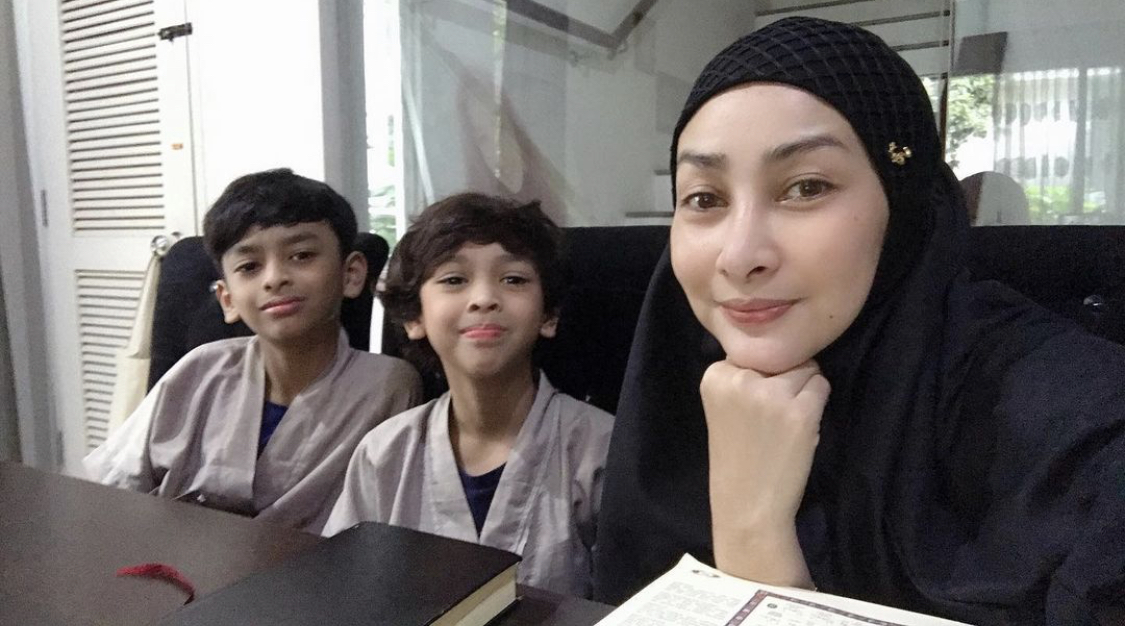 “Sibuk Make Up Diri Sendiri Sampai Lupa Tengok Anak?,” – Ada Yang Masih Hantar Anak Ke Sekolah Meski Kurang Sihat, Rita Rudaini Selar Sikap Penjaga Lepas Tangan