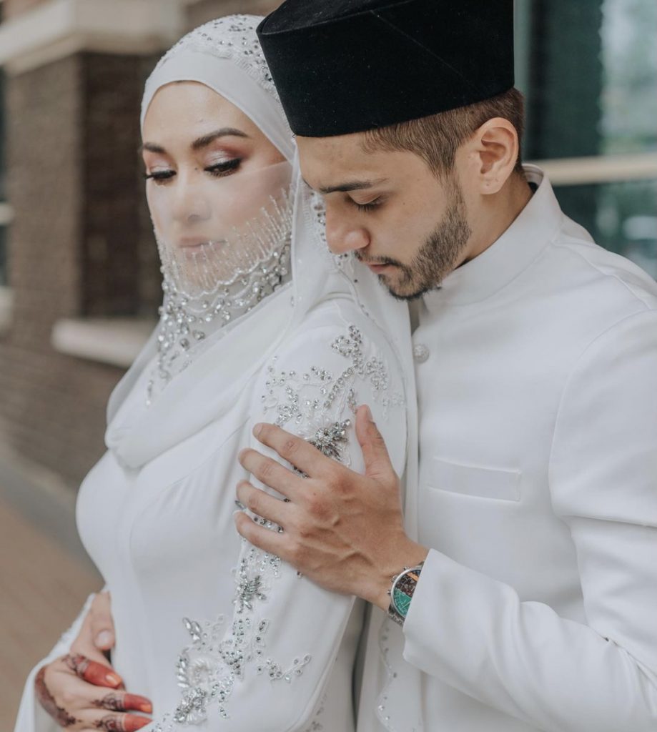 “Jangan Tanya Soalan Macam Orang Tak Pergi Sekolah,” – Netizen Tanya Ruhainies Dilihat Seperti Hamil? Risteena Bidas Komen