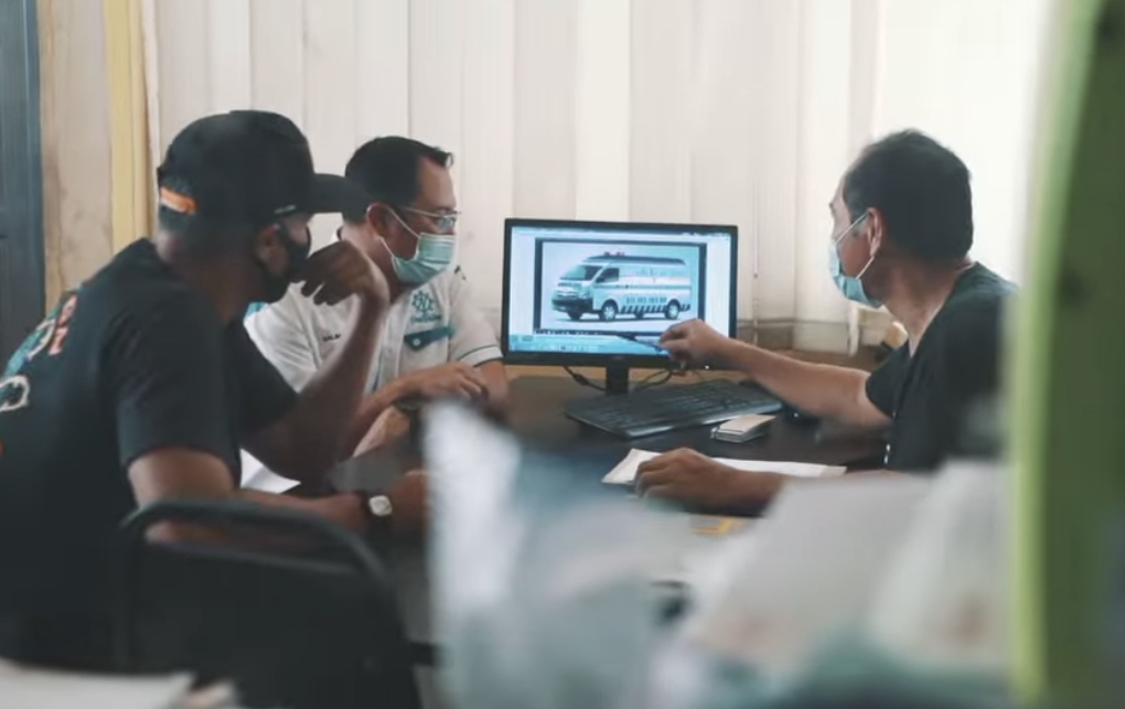 “Semoga Pahala Anda Laju Mengalir Sederas Roda…,” – Altimet Sumbang Van Untuk Dijadikan Ambulans, Dedah Masih Kurang Dana RM35k
