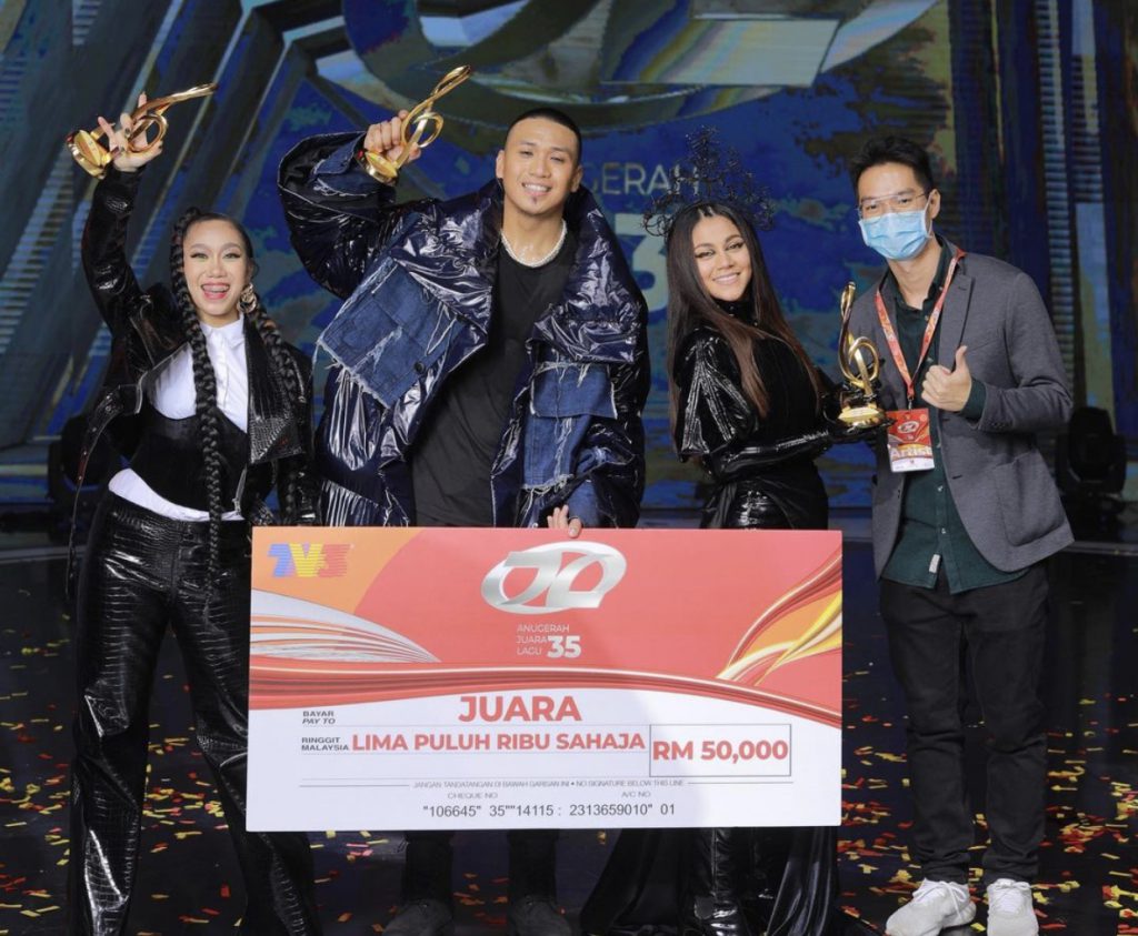 “Izinkan I Focus, Takeover My Routine, Bangun Pagi Siapkan Aslan Sebab Nak Bagi I Tidur Lama,” – Kaka Azraff Cerita Pengorbanan Suami Demi AJL35