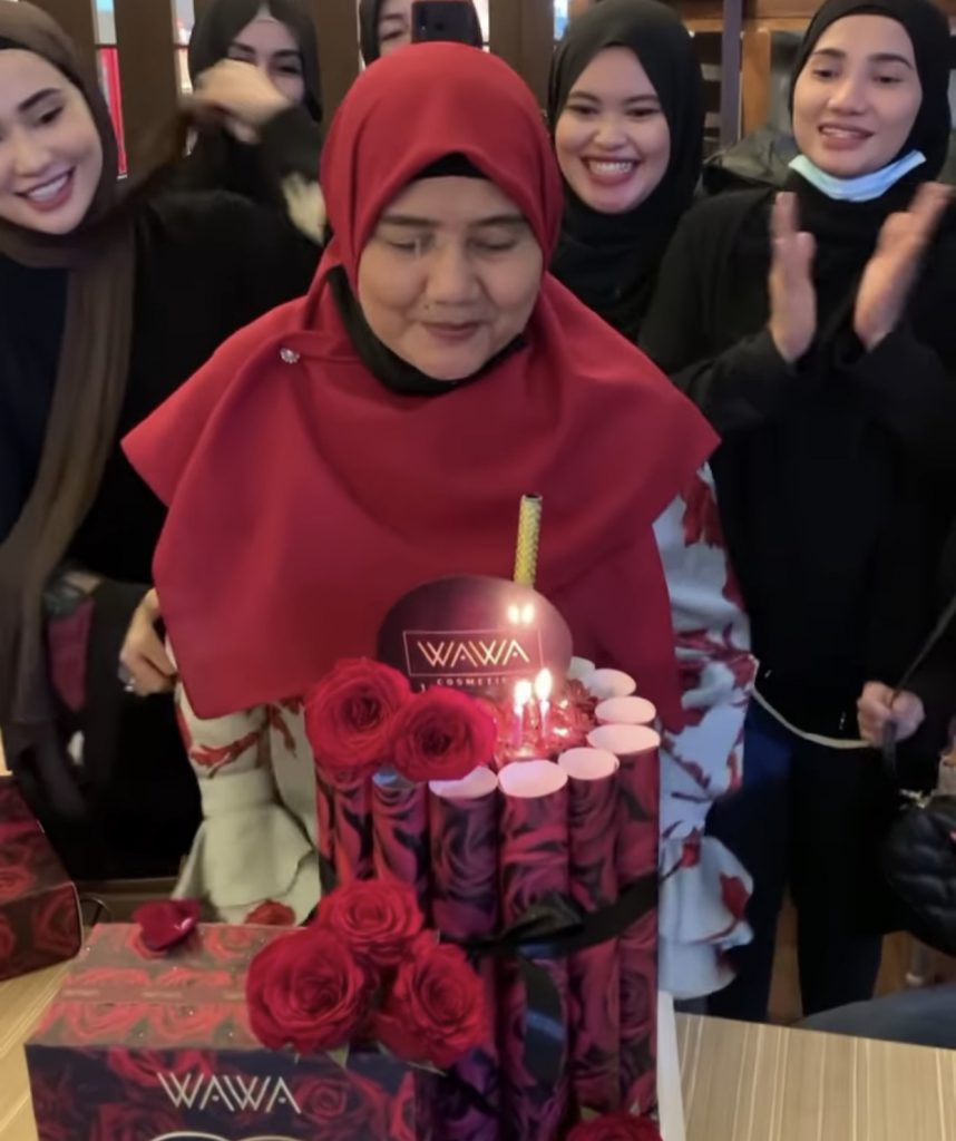 Walau Tak Dibesarkan Ibu Kandung, Wawa Zainal Ikhlas Berikan Kasih Sepenuh Hati – “Cuba Menjadi Anak Yang Sentiasa Membahagiakan.”