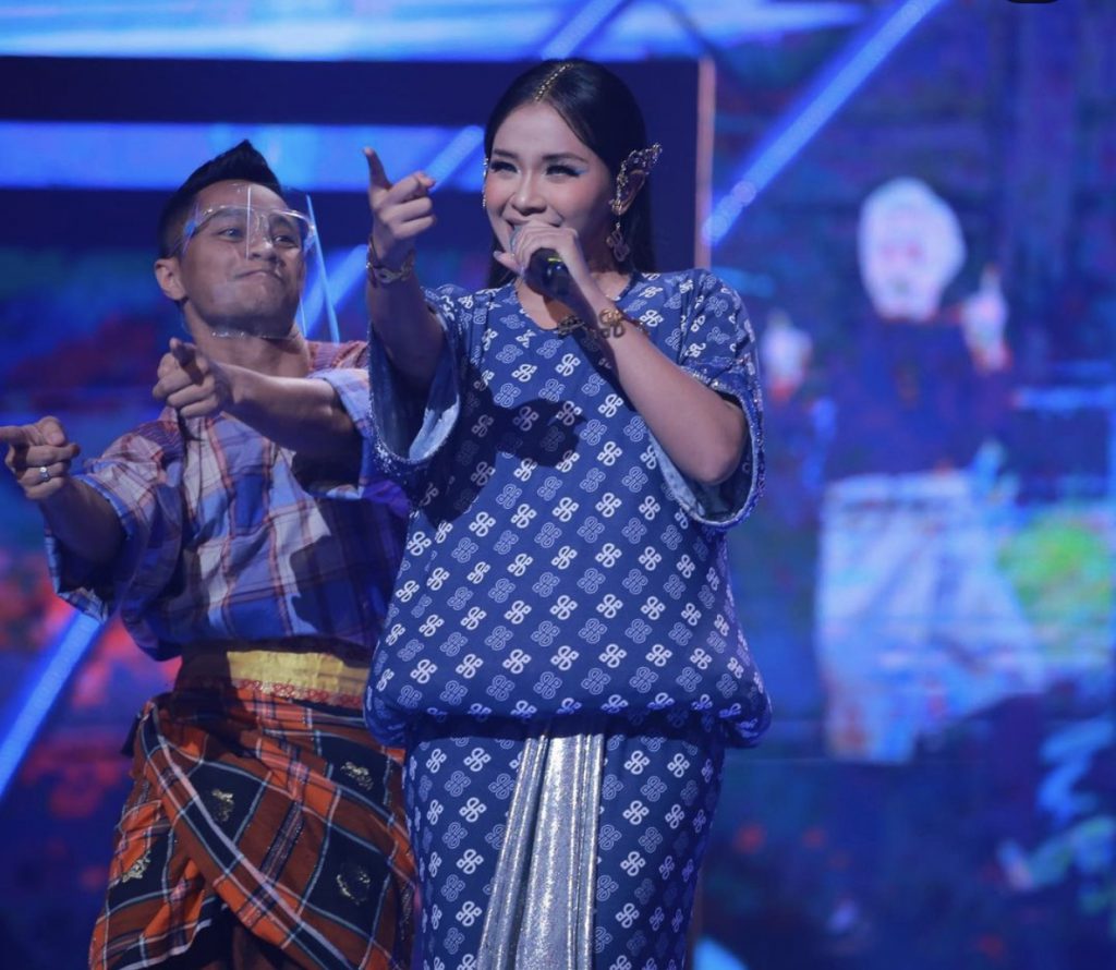 “Inilah Rahsia Tukar Baju Waktu Malam AJL35 Lepas,” – Pusing… Pusing… Bertukar! Shiha Zikir Kongsi Video Di Balik Persembahan 7 Nasihat