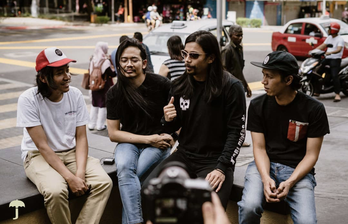 Yes! Bakal Tampil Di AJL35 Dengan Dayang Nurfaizah, Hujan Janjikan Kejutan – “Kalau Rindukan Versus, Anda Pasti Tak Mahu Terlepas.”