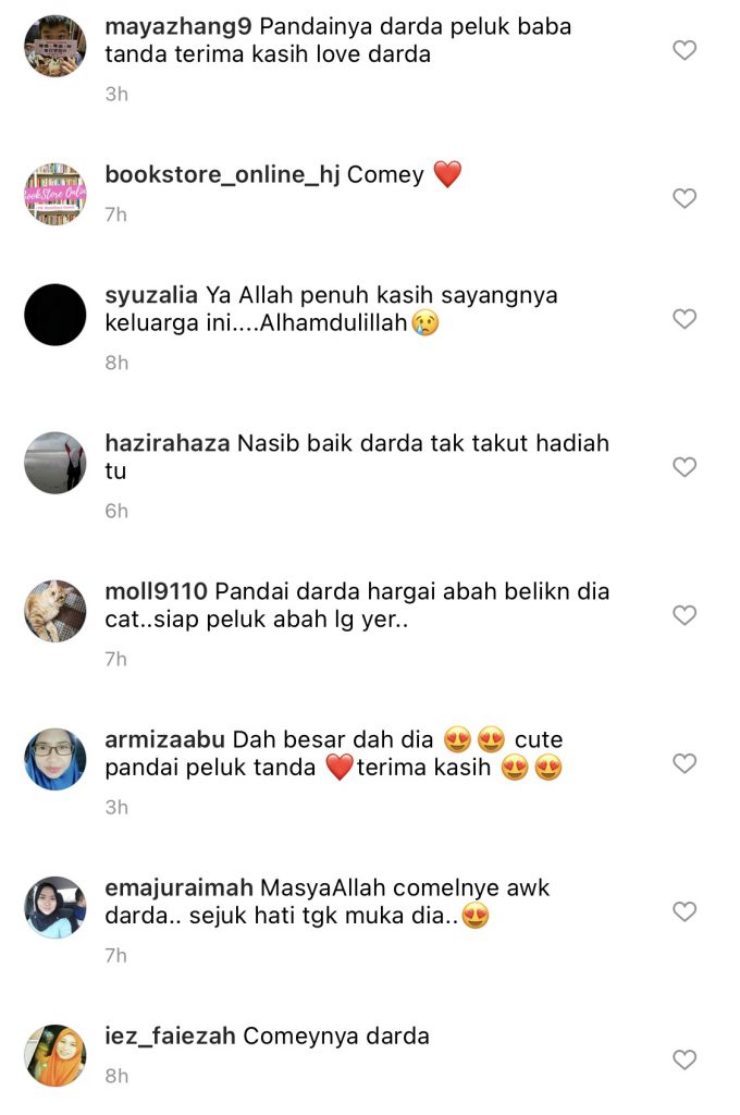 “Terbeli Lagi Itu Ini Untuk Anak-Anak,” – Sebagai Tanda Ingatan, Abby Abadi Tak Malu Beri Hadiah Murah