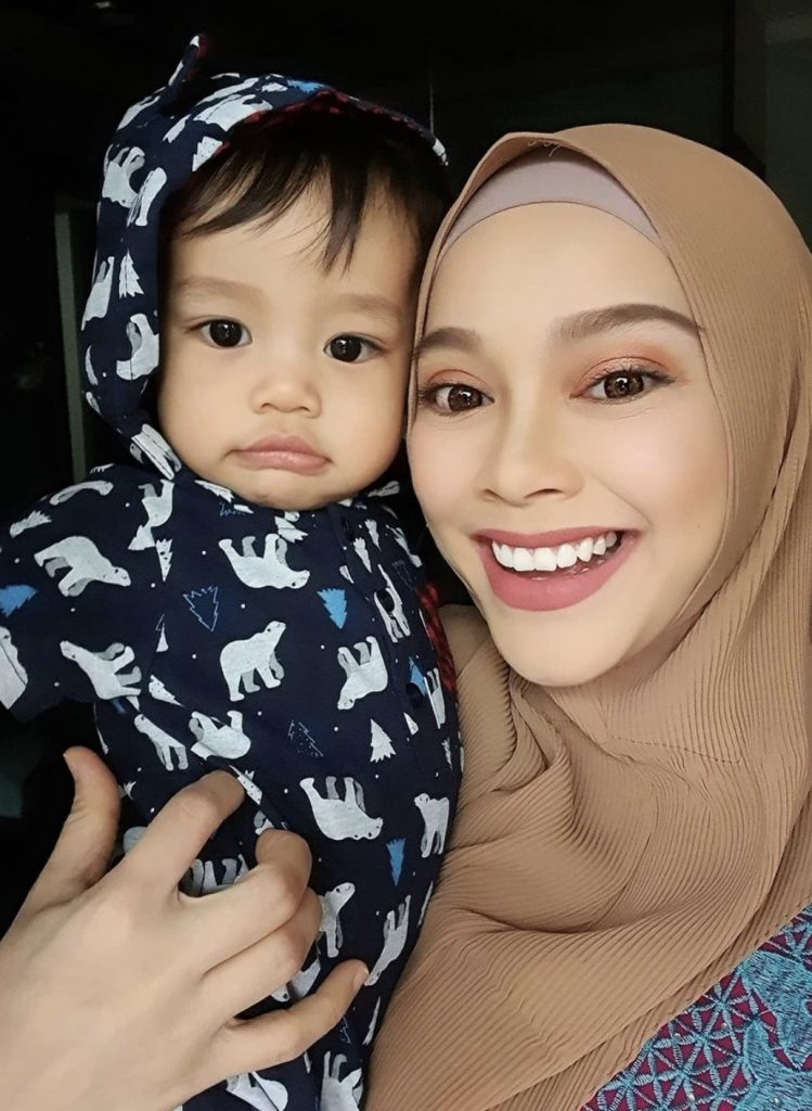 “Ya Betul,” &#8211; Selepas Sari Yanti Sahkan Hamil Anak Kelima, Wawa Zainal Bagi Ayat Padu, ‘Ku Kejar Nanti.’