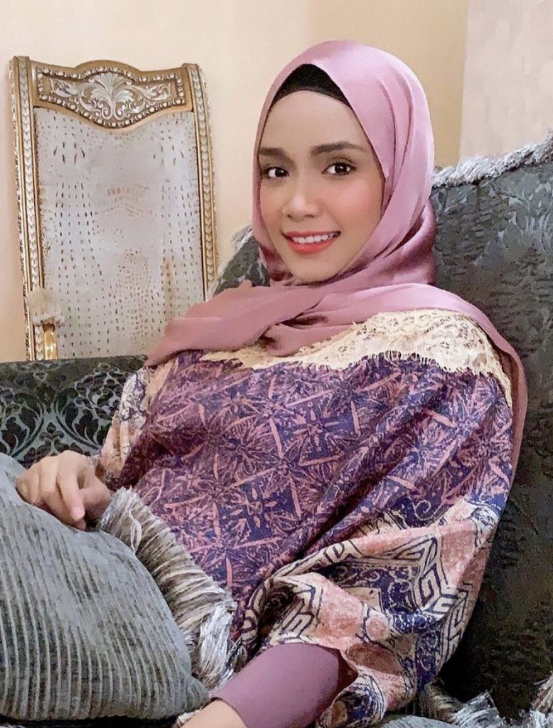 “Balik Rumah Tengok Ada Luka Dekat Dahi Dan Siku,” &#8211; Ummi Nazeera Buka Rahsia, Dedah Taktik Suami Bila&#8230;