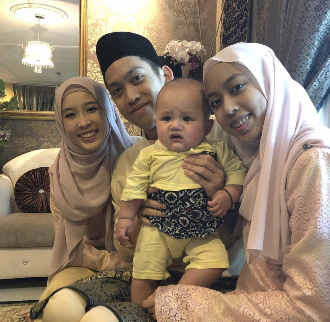 “Those Yang Bekerja Can’t Get 14 Days Cuti,” – Terlalu Rindukan Mak Ayah, Nana Sheme Harap Kerajaan Sarawak Pertimbang Tempoh Kuarantin