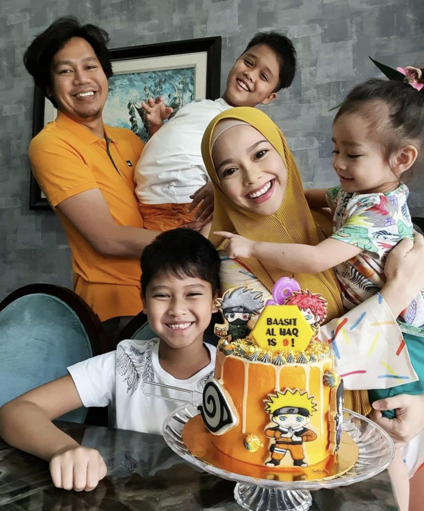 “Ya Betul,” &#8211; Selepas Sari Yanti Sahkan Hamil Anak Kelima, Wawa Zainal Bagi Ayat Padu, ‘Ku Kejar Nanti.’