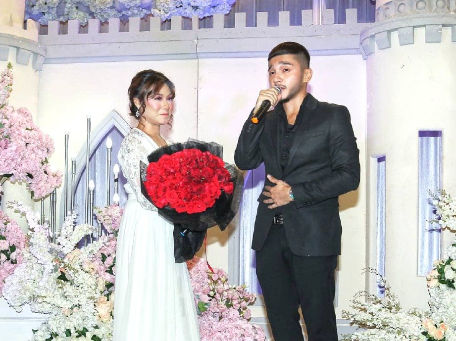 “Urusan Ijab &#038; Qabul Akan Dilaksanakan Pada 12/3/21,” &#8211; Sah! Isa Khan Akhirnya Umum Tarikh Nikah Risteena, Ada Buat Lagu Buat Tunang Tersayang