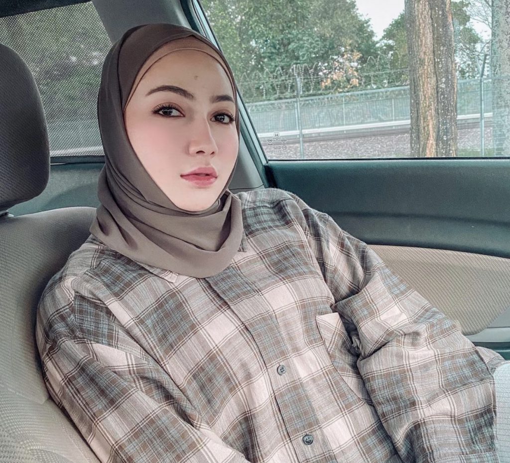 [GAMBAR] Buang Foto Nampak Aurat, Instagram Aishah Azman Dihujani Doa Positif, Peminat Tumpang Gembira