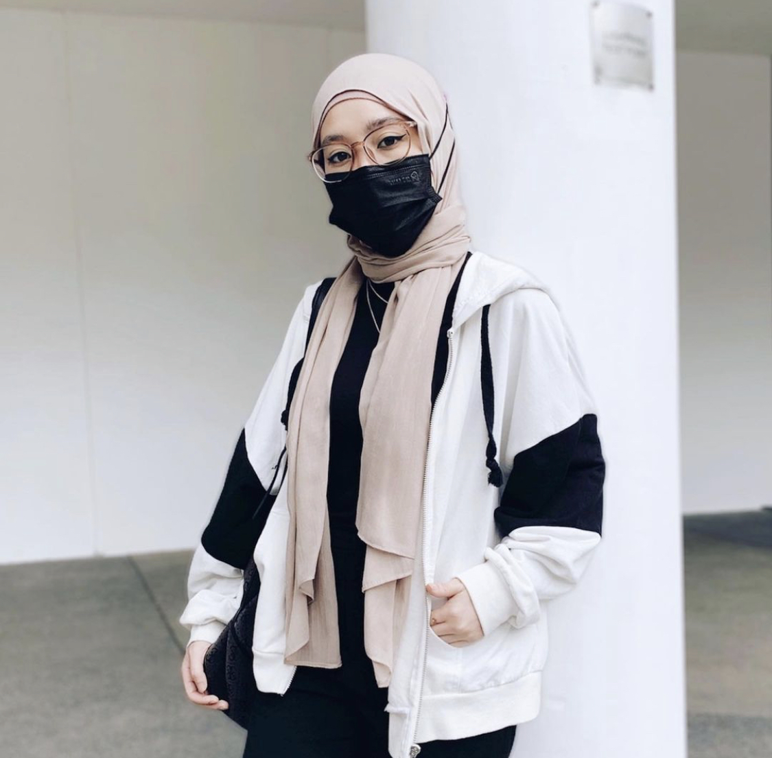 “Those Yang Bekerja Can’t Get 14 Days Cuti,” – Terlalu Rindukan Mak Ayah, Nana Sheme Harap Kerajaan Sarawak Pertimbang Tempoh Kuarantin