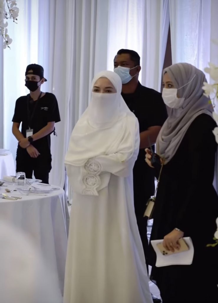 Pelamin Indah Inspirasi Jabal Rahmah Tempat Pertemuan Nabi Adam AS &#038; Hawa, Perkongsian Video Dari Neelofa Raih Perhatian