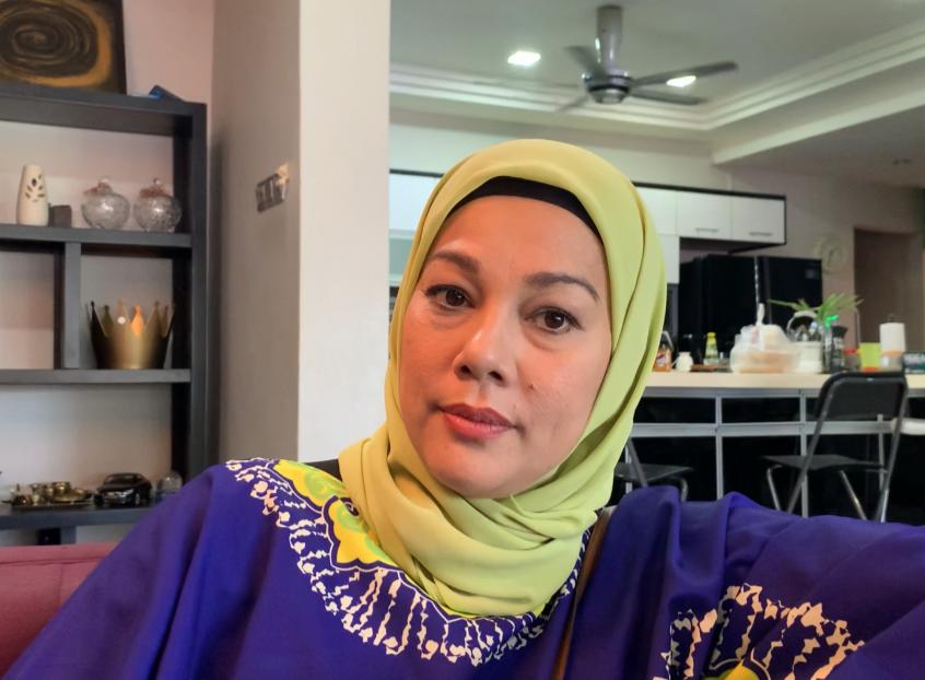 “Ada Lima Anak Cukup,” &#8211; Sharifah Shahirah Sudah ‘Ikat Peranakan’