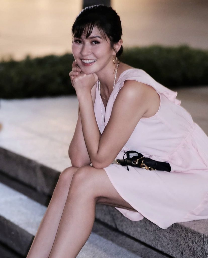 Kongsi Foto Perut Kempis, Elizabeth Tan Mengaku Belum Lagi Berbadan Dua – “Saya Tak Pregnant.”