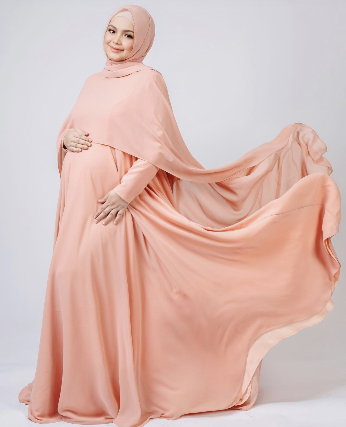 “Allah Lapangkan Satu Lagi Nikmat & Peluang Untuk Saya,” – ‘Update’ Perkembangan Selepas Bersalin, Datuk Seri Siti Nurhaliza Bersyukur