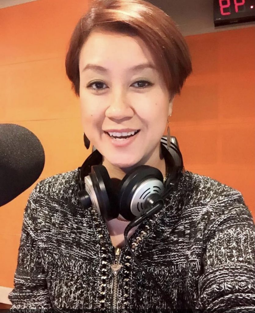 ‘Payung’ Foto Rambut Pendek, Ramai Puji DJ Lin Tampak Ranggi & Jelita – “Lawa, Nampak Muda Gitu!”