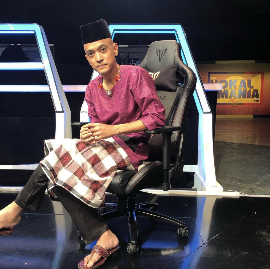 &#8220;Mic Yang Sama, Lebih 20 Tahun Tak Tukar,&#8221; &#8211; Imbau Kenangan, Tomok Bawa Peminat Tinjau Studio Rakaman New Boyz