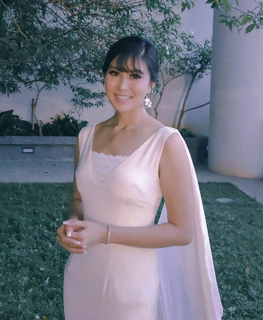 Kongsi Foto Perut Kempis, Elizabeth Tan Mengaku Belum Lagi Berbadan Dua – “Saya Tak Pregnant.”