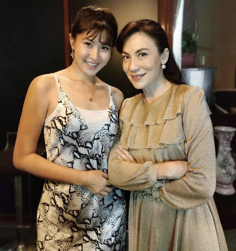 Kongsi Foto Perut Kempis, Elizabeth Tan Mengaku Belum Lagi Berbadan Dua – “Saya Tak Pregnant.”