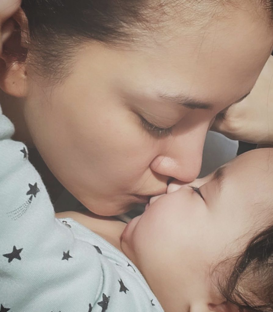 “MasyaAllah, Comelnya Lahai Awak Ni,” – Sudah 6 Bulan Usianya, Tawa Riang Fatima Tarik Perhatian Peminat Fazura & Fattah