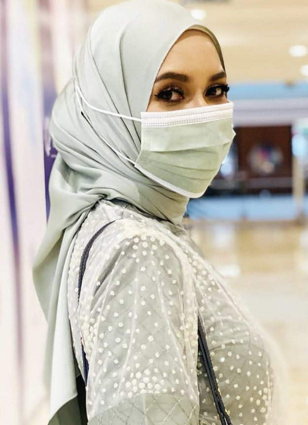 Percaya Rezeki Ada &#8216;Job&#8217; Atau Tidak, Zara Zya Tenang Bercerita &#8211; &#8220;Ada Kata Saya Pakai Tudung Sebab Nak Kahwin, Tapi Sebenarnya Tidak.&#8221;