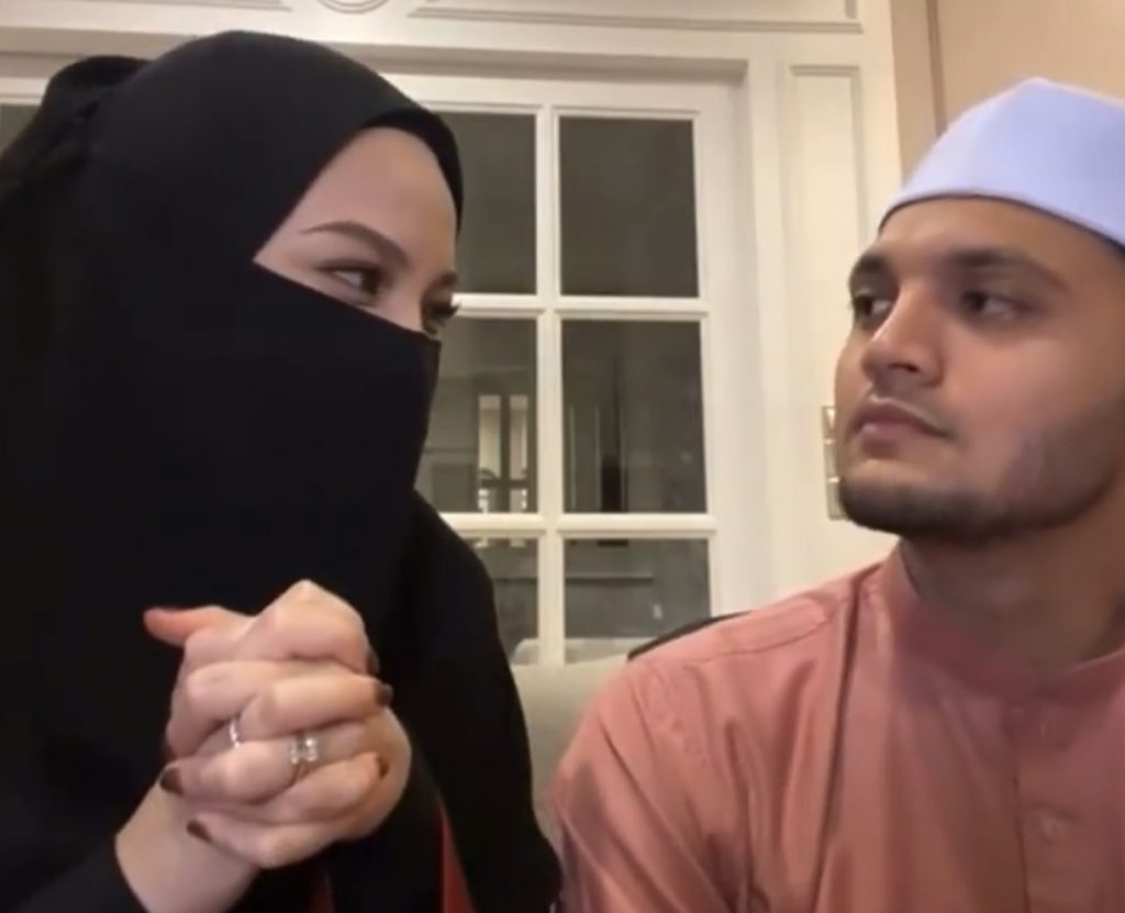 “Inilah Quran Yang Haris Bawa Untuk Berterawih Dengan&#8230;,” &#8211; Buka Cerita, Neelofa Kongsi Bibit Cinta, Hati ‘Dicuri’ Suami Tersayang