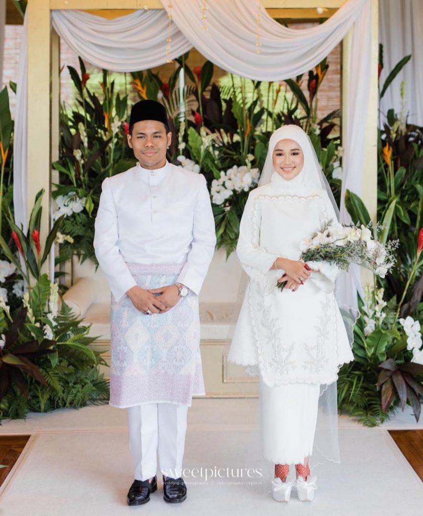 [GAMBAR] Ernie Zakri & Syamel Langsung Majlis Resepsi, Kongsi Foto Indah Bersama Peminat